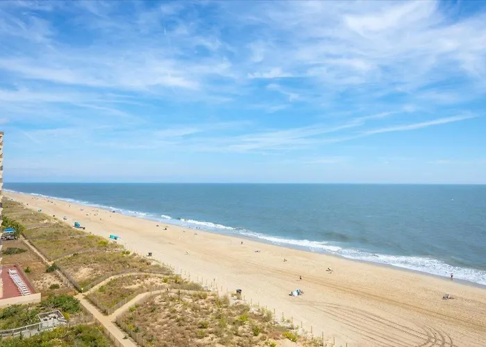2 Bedroom Ocean Front Century I With Indoor Pool! Ocean Stadt